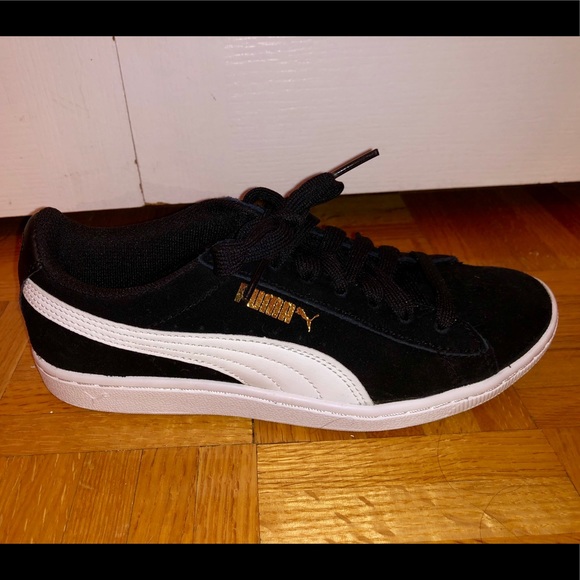 Puma black sneakers with gold accents - Picture 3 of 3
